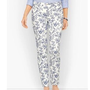 Talbots Slim Ankle Jeans Bird Toile Floral Pattern Blue & White Size 8P 5 Pocket